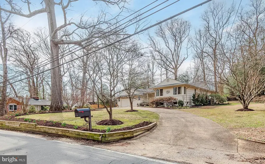 1838 Lindamoor Dr, Annapolis, MD 21401 - #3