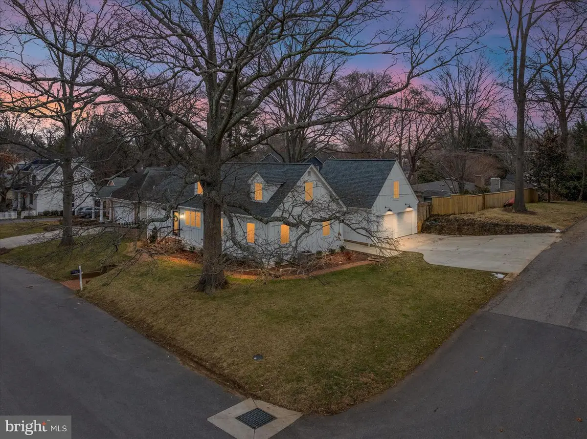 310 Giddings Ave, Annapolis, MD 21401 - #1