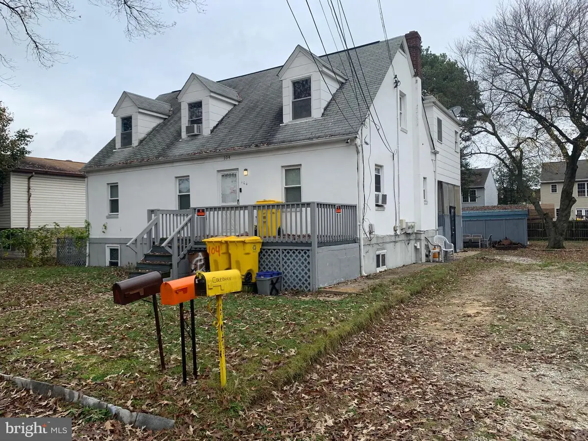104 Lincoln Ave, Glen Burnie, MD 21061 - #1
