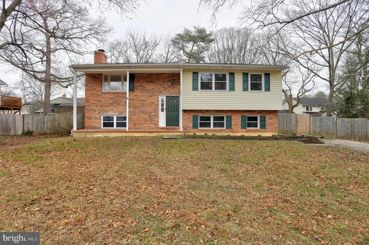 225 Pennsylvania Ave, Pasadena, MD 21122 - #1