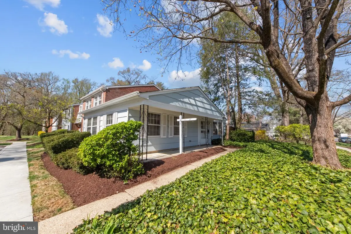 1746 Waldorf Ct, Crofton, MD 21114 - #1