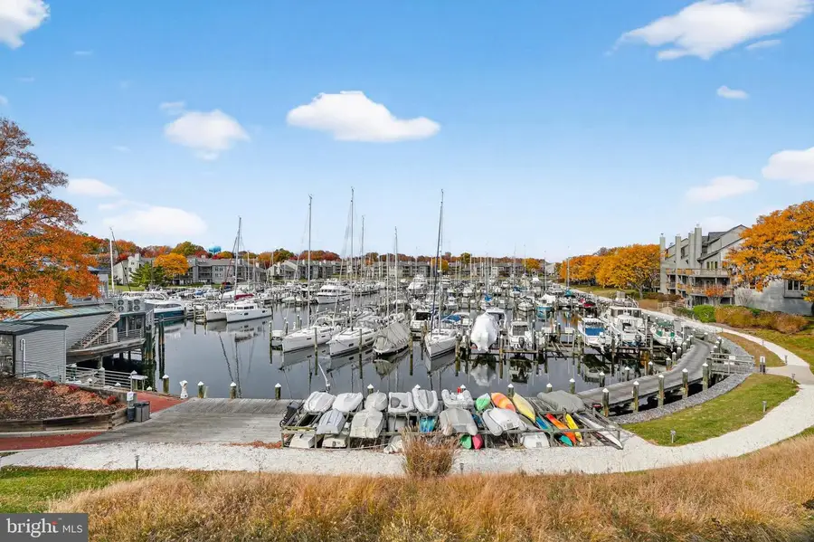 2114 Chesapeake Harbour Dr E #202, Annapolis, MD 21403 - #2