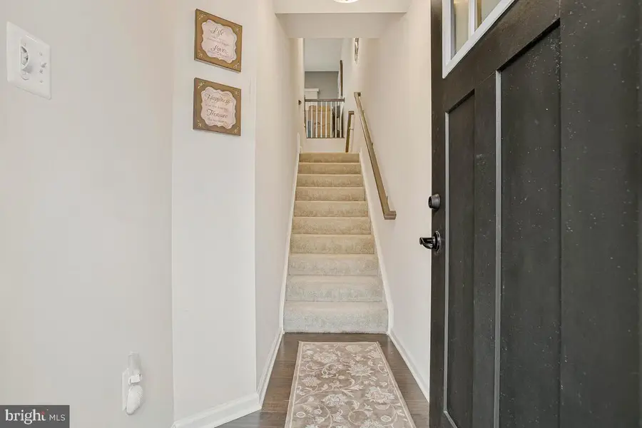 8218 Kippis Rd, Millersville, MD 21108 - #2