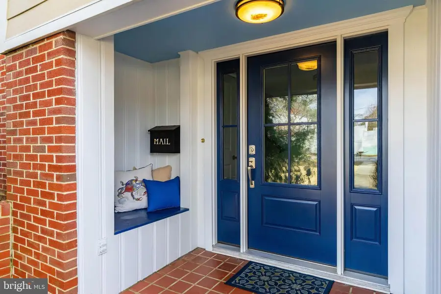 101 Avondale Cir, Severna Park, MD 21146 - #3