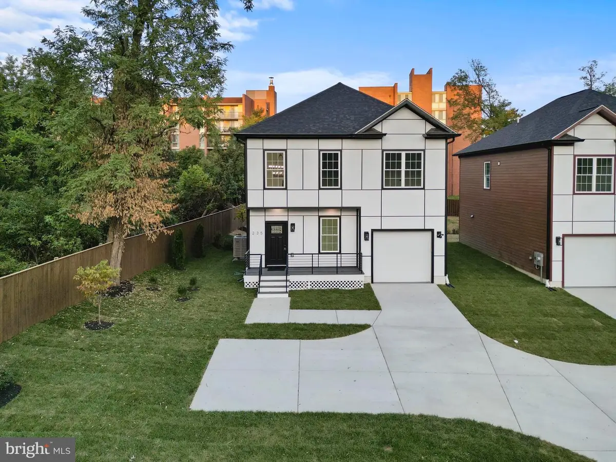 235 Brock Bridge Rd, Laurel, MD 20724 - #1