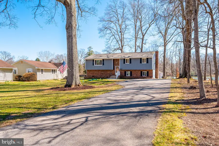 819 Elm Dr, West River, MD 20778 - #2