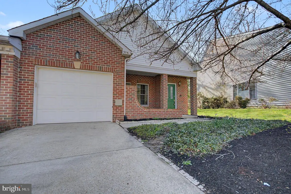 906 Perry Landing Ct, Annapolis, MD 21401 - #1