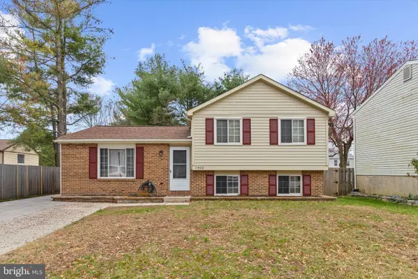 7903 Mansion House Xing Xing, PASADENA, MD 21122