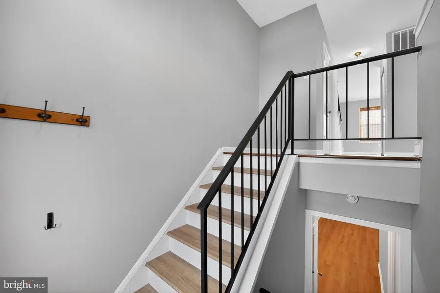 2435 Vineyard Ln, Crofton, MD 21114 - #2