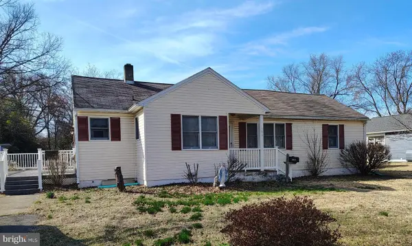 106 Disney Ave, PASADENA, MD 21122