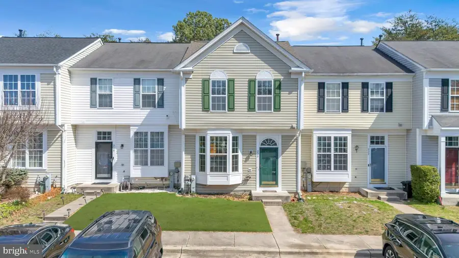 220 Arcadia Shores Cir, Odenton, MD 21113 - #2