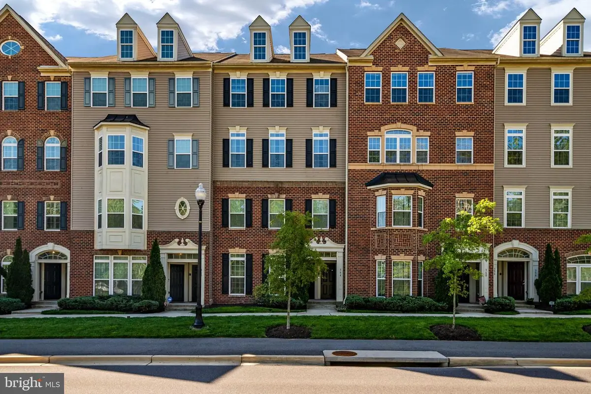 364 Chessington Dr, Odenton, MD 21113 - #1