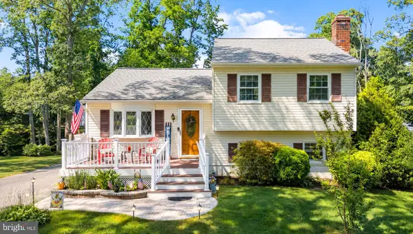 646 Cedar Dr, PASADENA, MD 21122