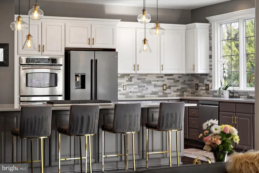 927 Hilltop Rd, Arnold, MD 21012 - #3