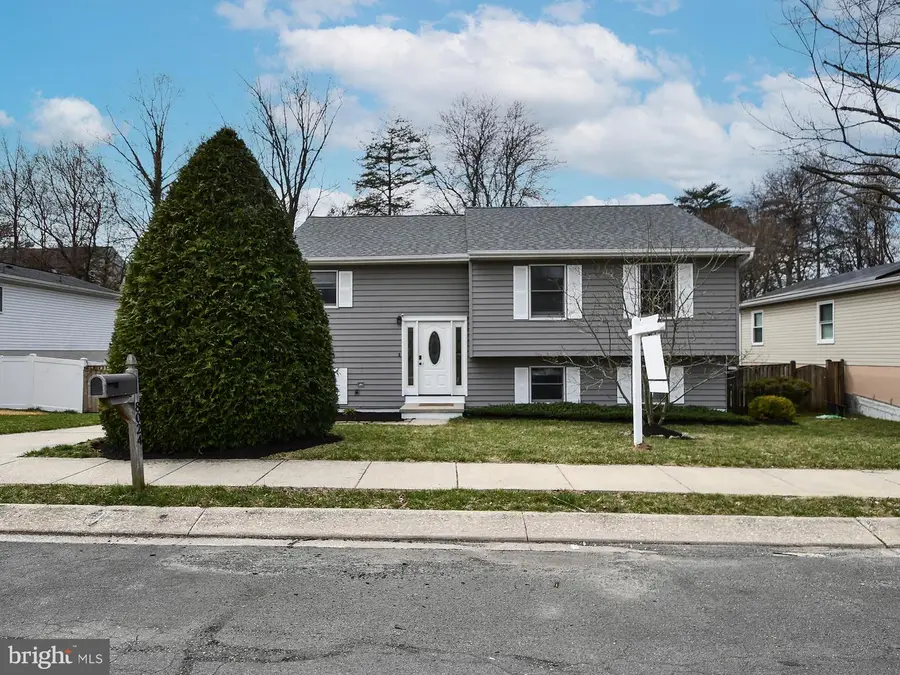 8024 Escalon Ave, Pasadena, MD 21122 - #2