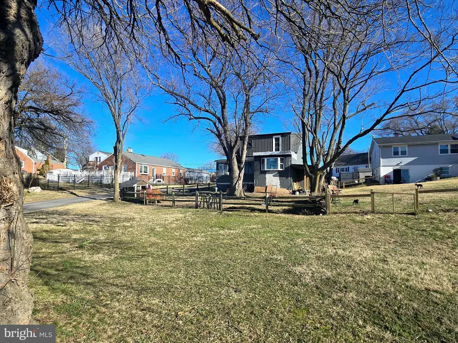 208 Harlem Rd, Pasadena, MD 21122 - #3