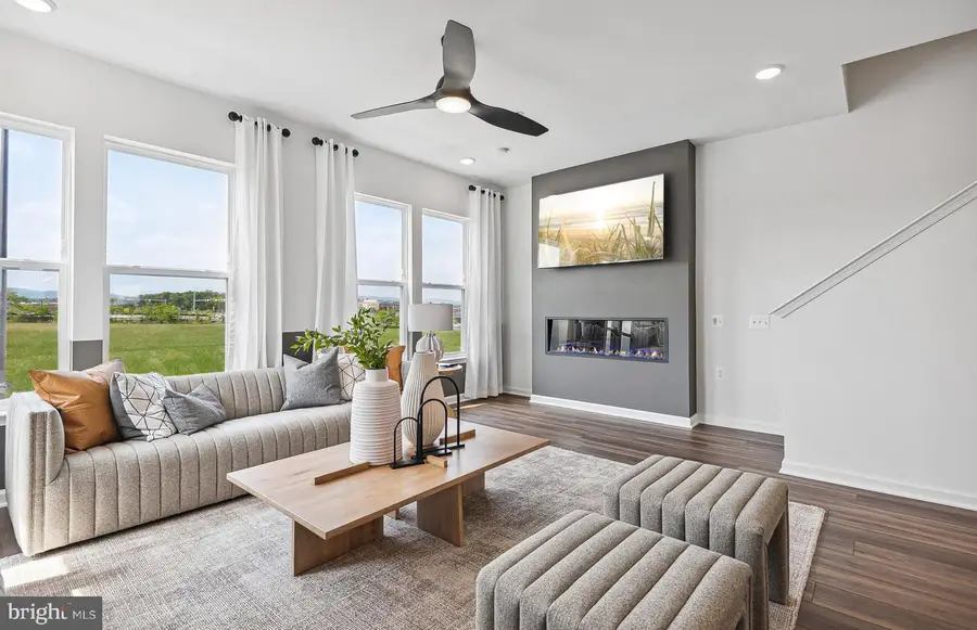 111 Waterleaf Dr, Laurel, MD 20724 - #3