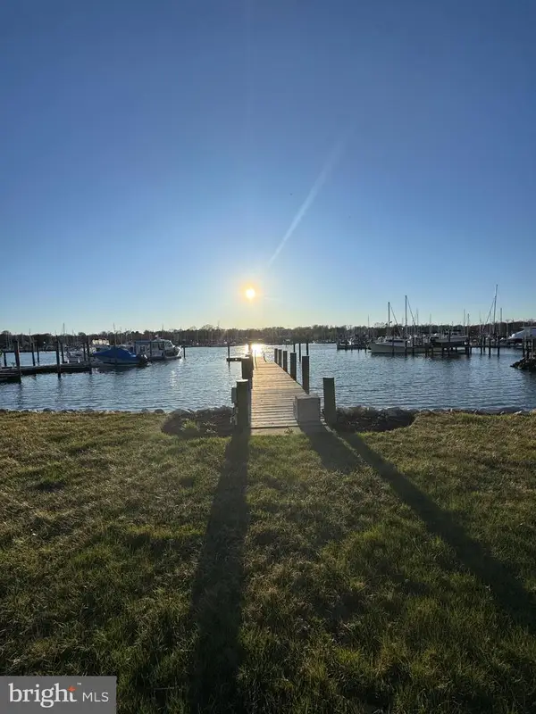 6146 Drum Point Rd, DEALE, MD 20751