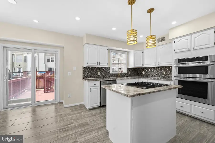 299 Saint Michaels Cir, Odenton, MD 21113 - #2