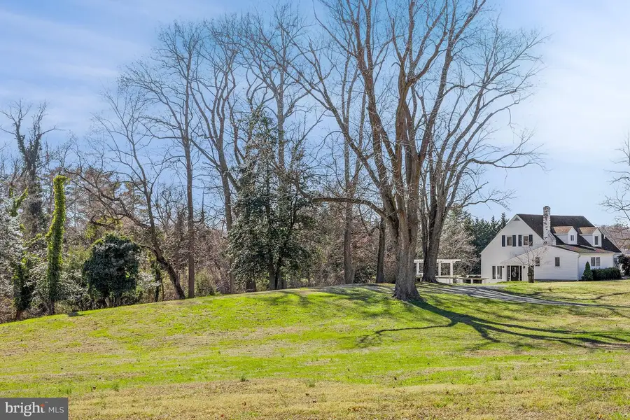 1211 Dixona Dr, Edgewater, MD 21037 - #2