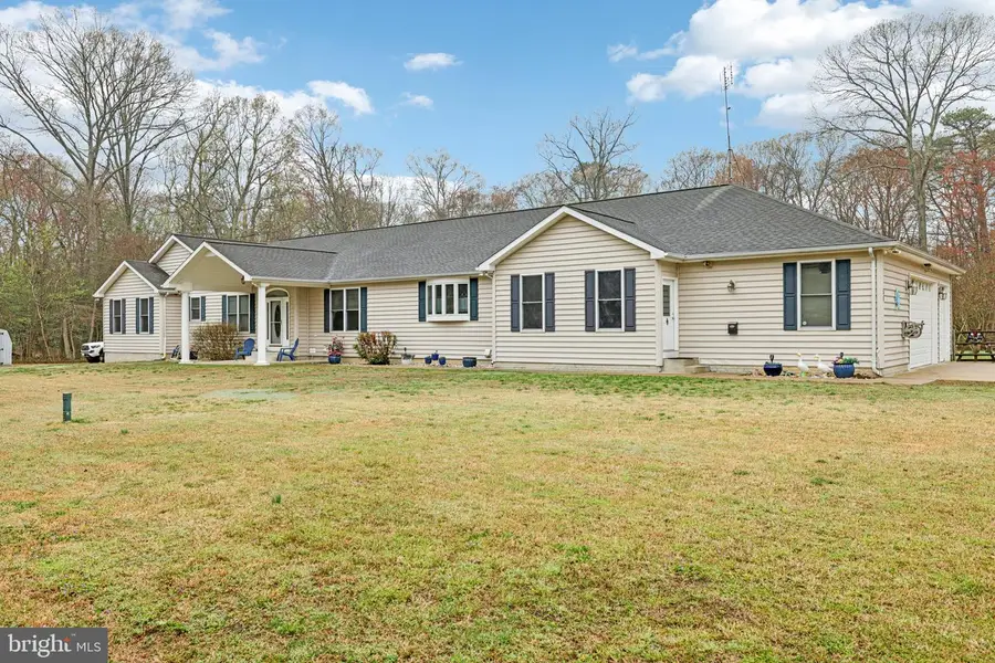 54 Dayton Dr, Pasadena, MD 21122 - #2