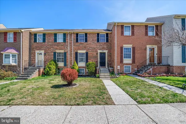 1042 Cape Splitt Harbour, PASADENA, MD 21122