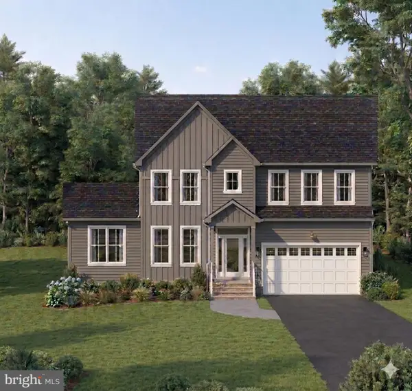 31 Moore Rd, ARNOLD, MD 21012