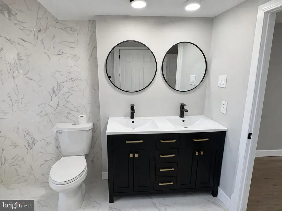 925 Longview Ave, Pasadena, MD 21122 - #2