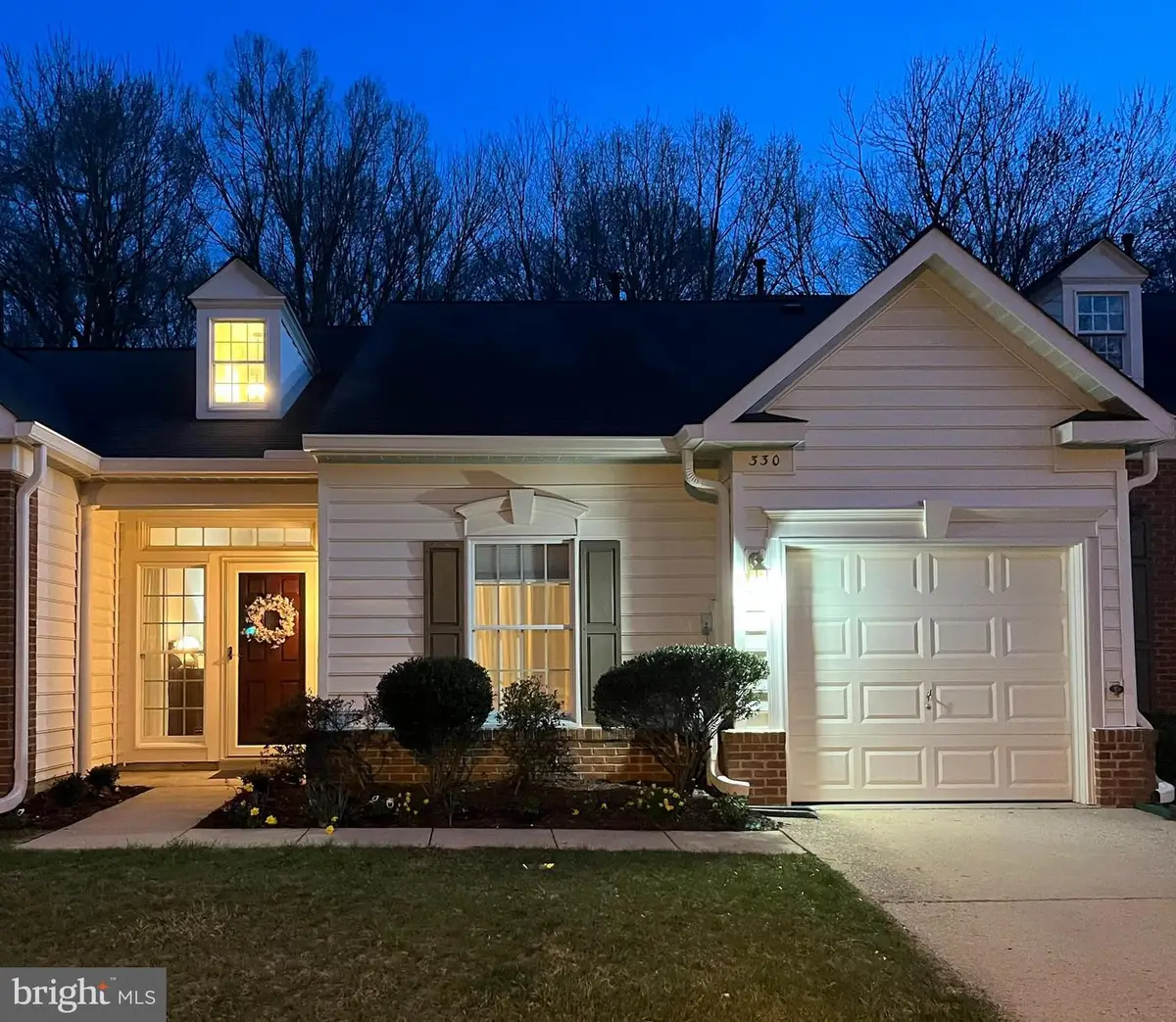 330 Colony Point Pl, Edgewater, MD 21037 - #1