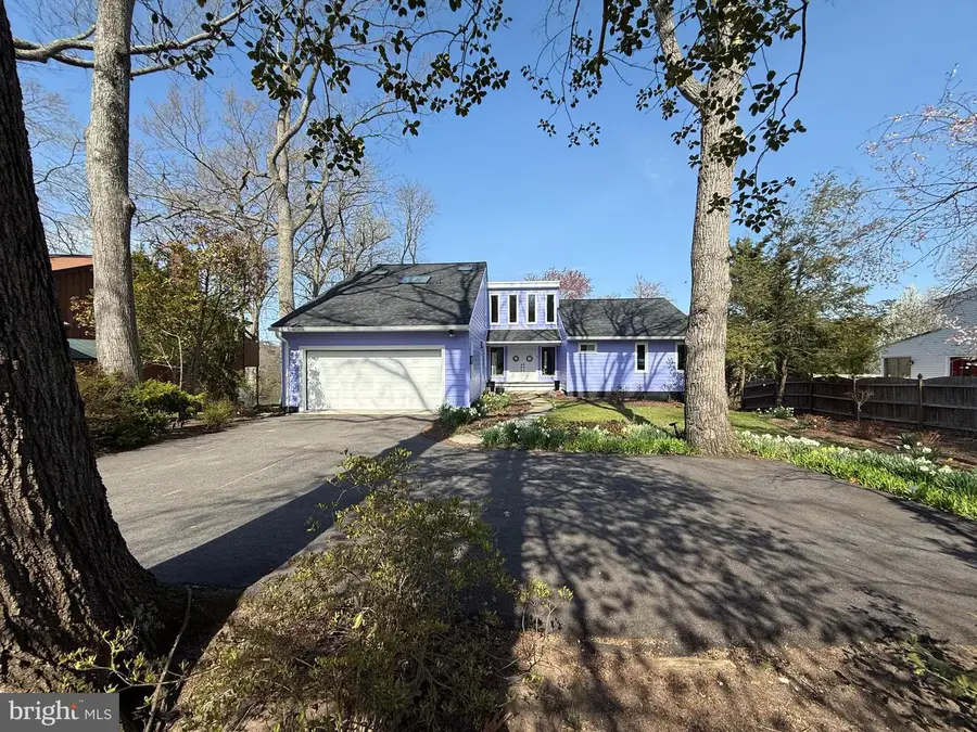 1526 Park Ln, Pasadena, MD 21122 - #3