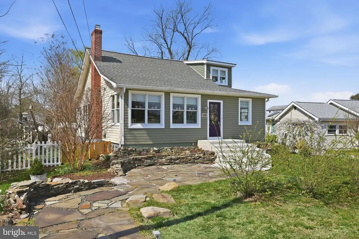 7806 Summit Dr, Pasadena, MD 21122 - #1