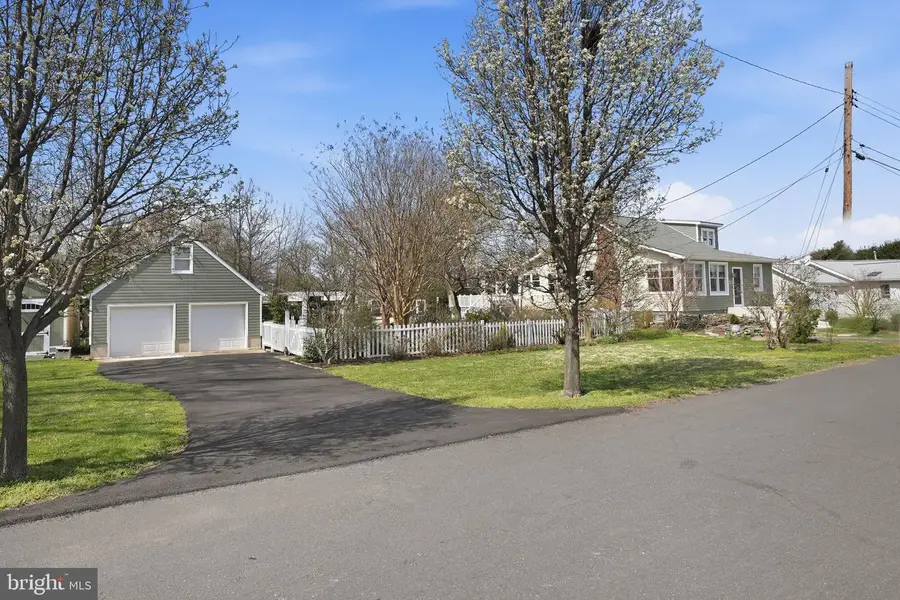 7806 Summit Dr, Pasadena, MD 21122 - #2