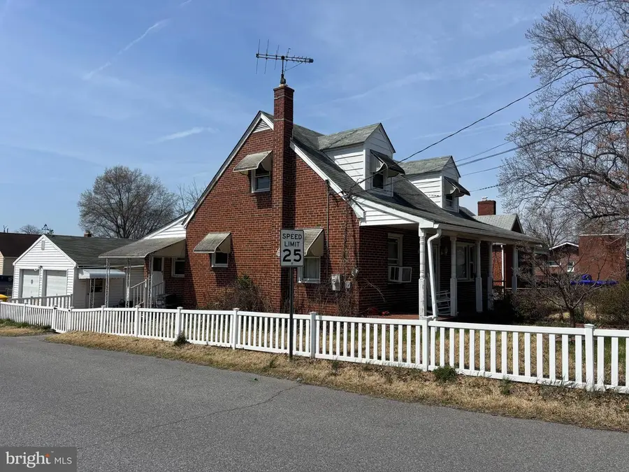 8472 Church Rd, Pasadena, MD 21122 - #3