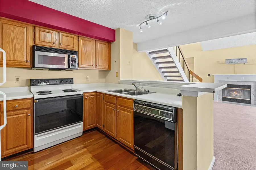 2504 Airy Hill Cir #1d, Crofton, MD 21114 - #2