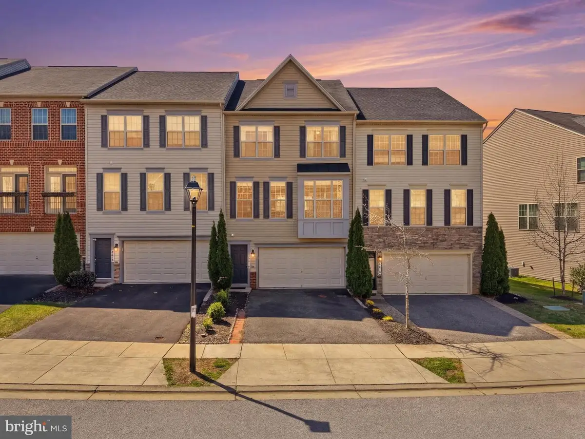 876 Nancy Lynn Ln, Arnold, MD 21012 - #1