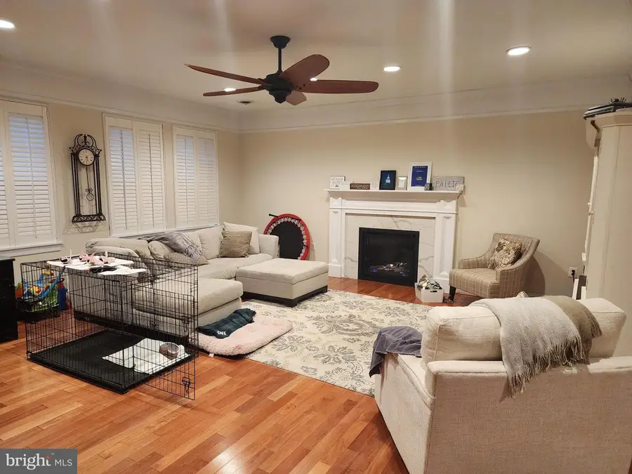 1535 Ridgely Dr, Edgewater, MD 21037 - #2