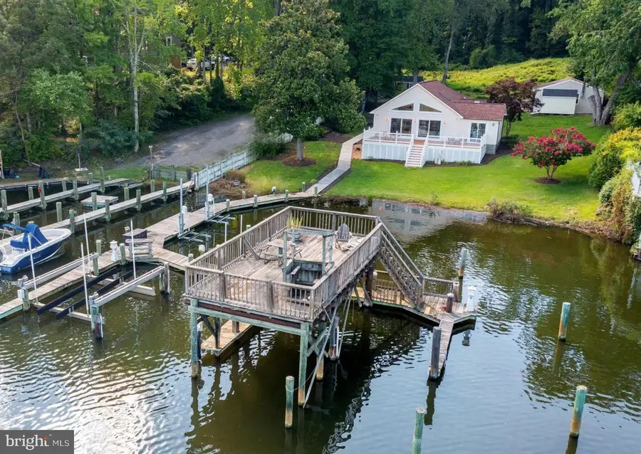 25 Leeland Rd, Edgewater, MD 21037 - #3