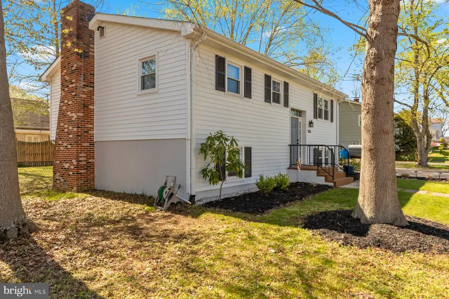 1624 Bishop Rd, Edgewater, MD 21037 - #2