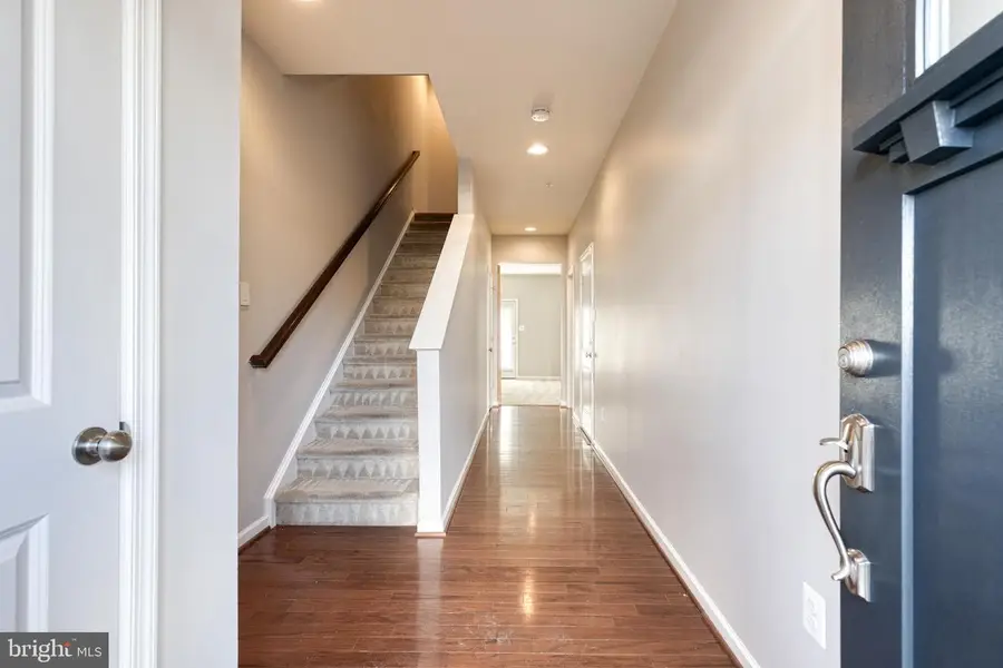 7621 Lyndon Ct, Glen Burnie, MD 21060 - #2