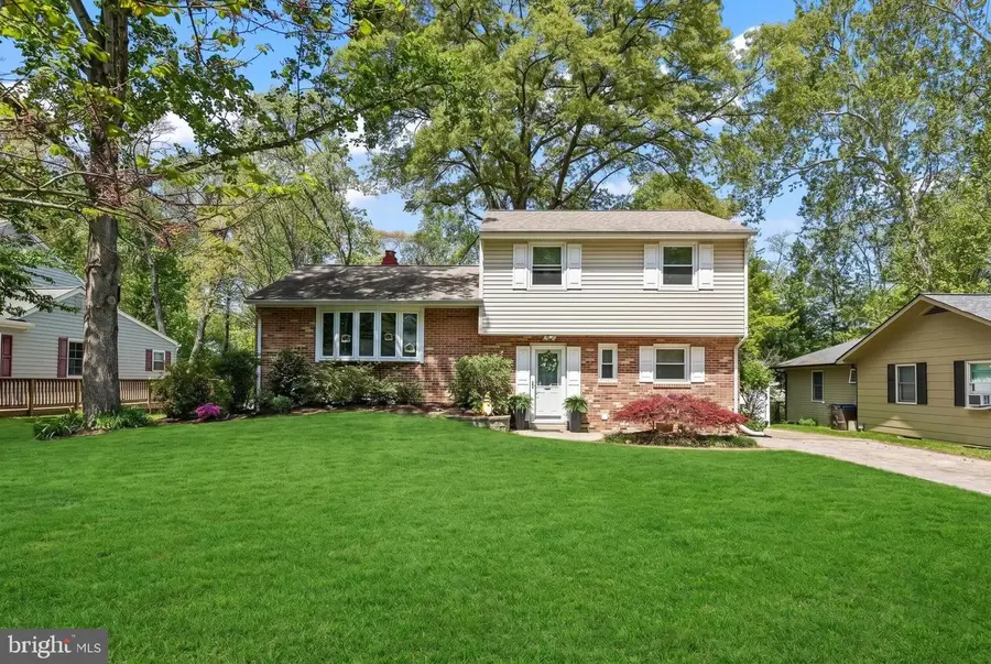 32 Severndale Rd, Severna Park, MD 21146 - #2