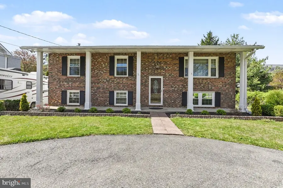 804 White Ave, Linthicum Heights, MD 21090 - #2