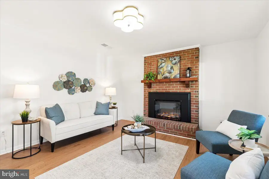 723 207th St, Pasadena, MD 21122 - #3