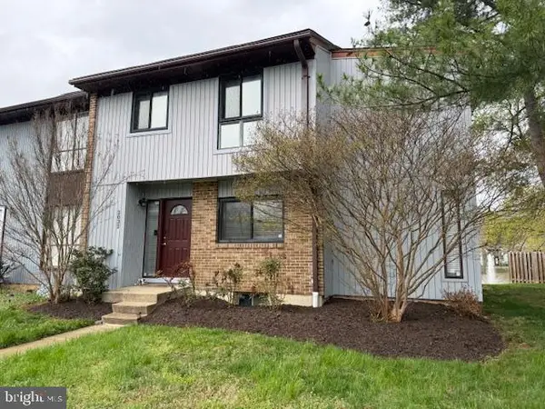 2032 Cambridge Dr, CROFTON, MD 21114