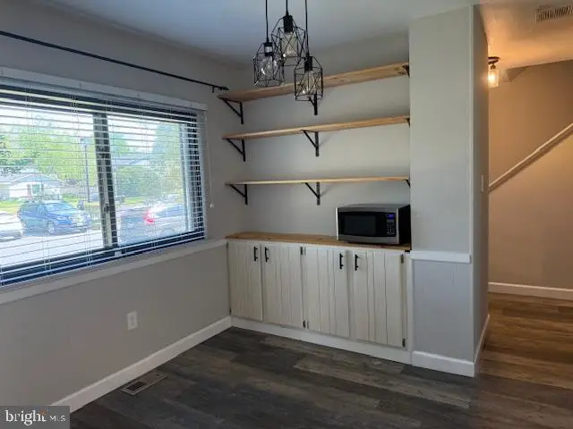 2032 Cambridge Dr, Crofton, MD 21114 - #3