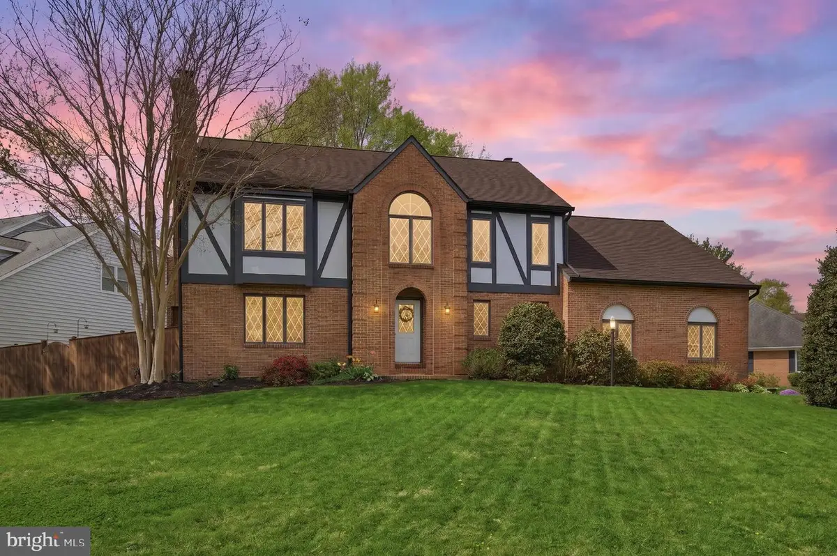 1727 Peartree Ln, Crofton, MD 21114 - #1