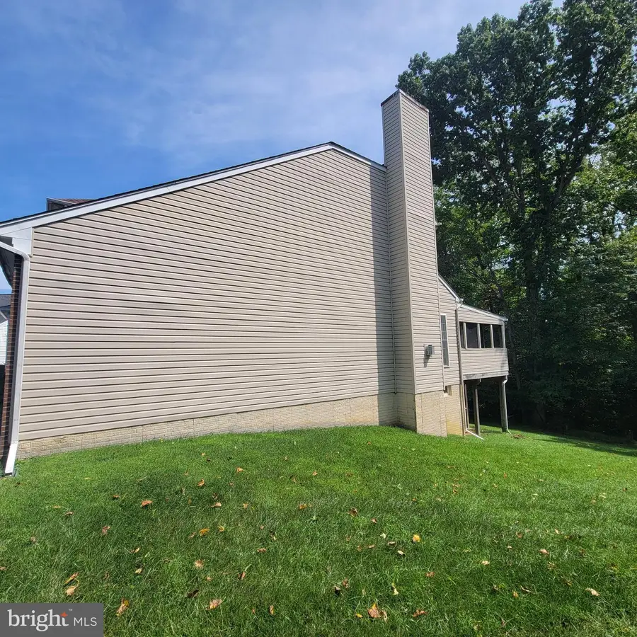 811 Lamoka Dr, Odenton, MD 21113 - #2