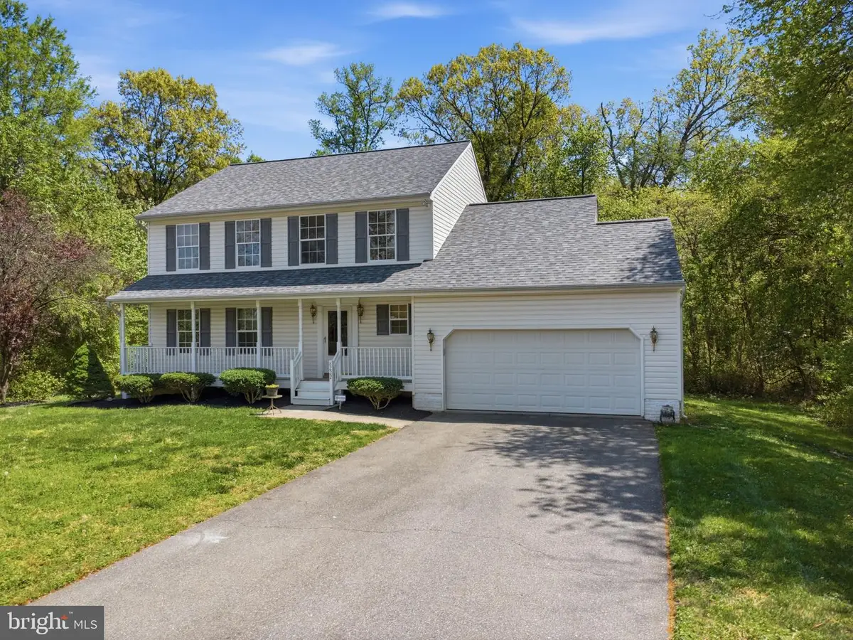 8222 Athena Ln, Severn, MD 21144 - #1