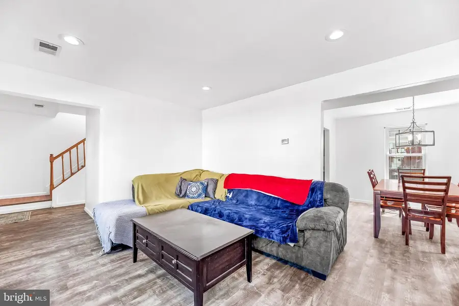 2460 Yarmouth Ln, Crofton, MD 21114 - #3