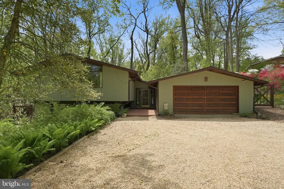 515 Powell Dr, Annapolis, MD 21401 - #1