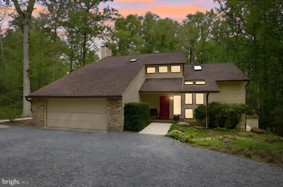 1718 Woodlore Rd, Annapolis, MD 21401 - #2